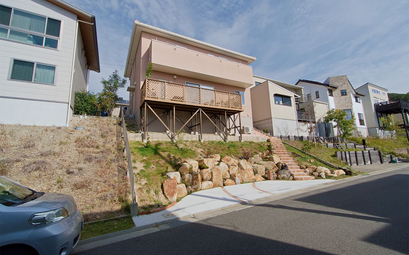 外構工事 斜面・法面活用 施工後写真